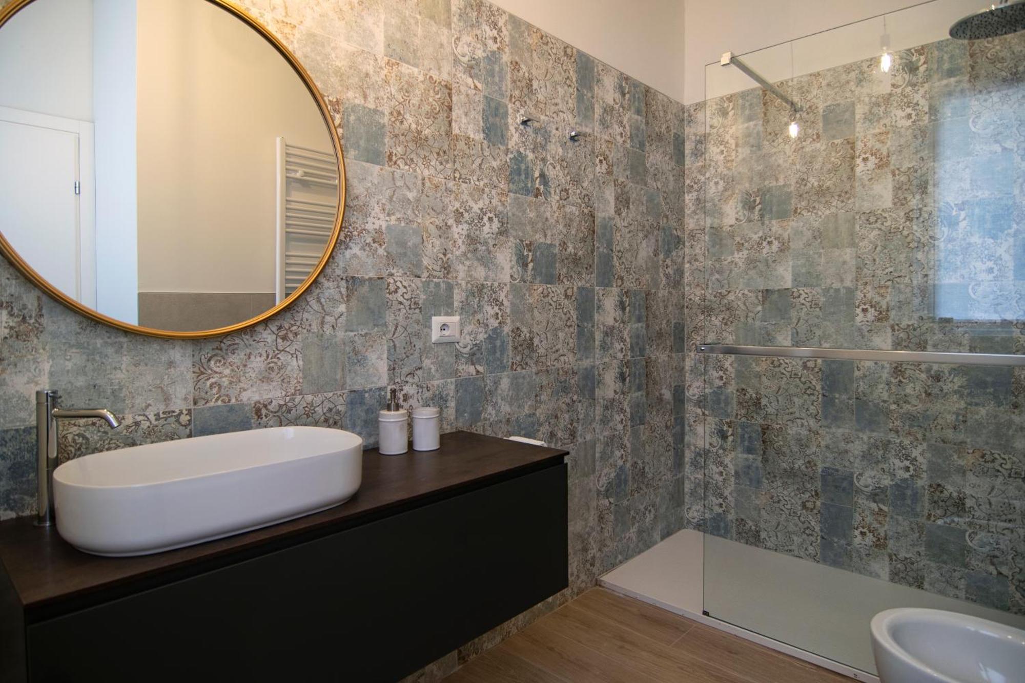 Gigi Suites&Apartments ستريزا المظهر الخارجي الصورة