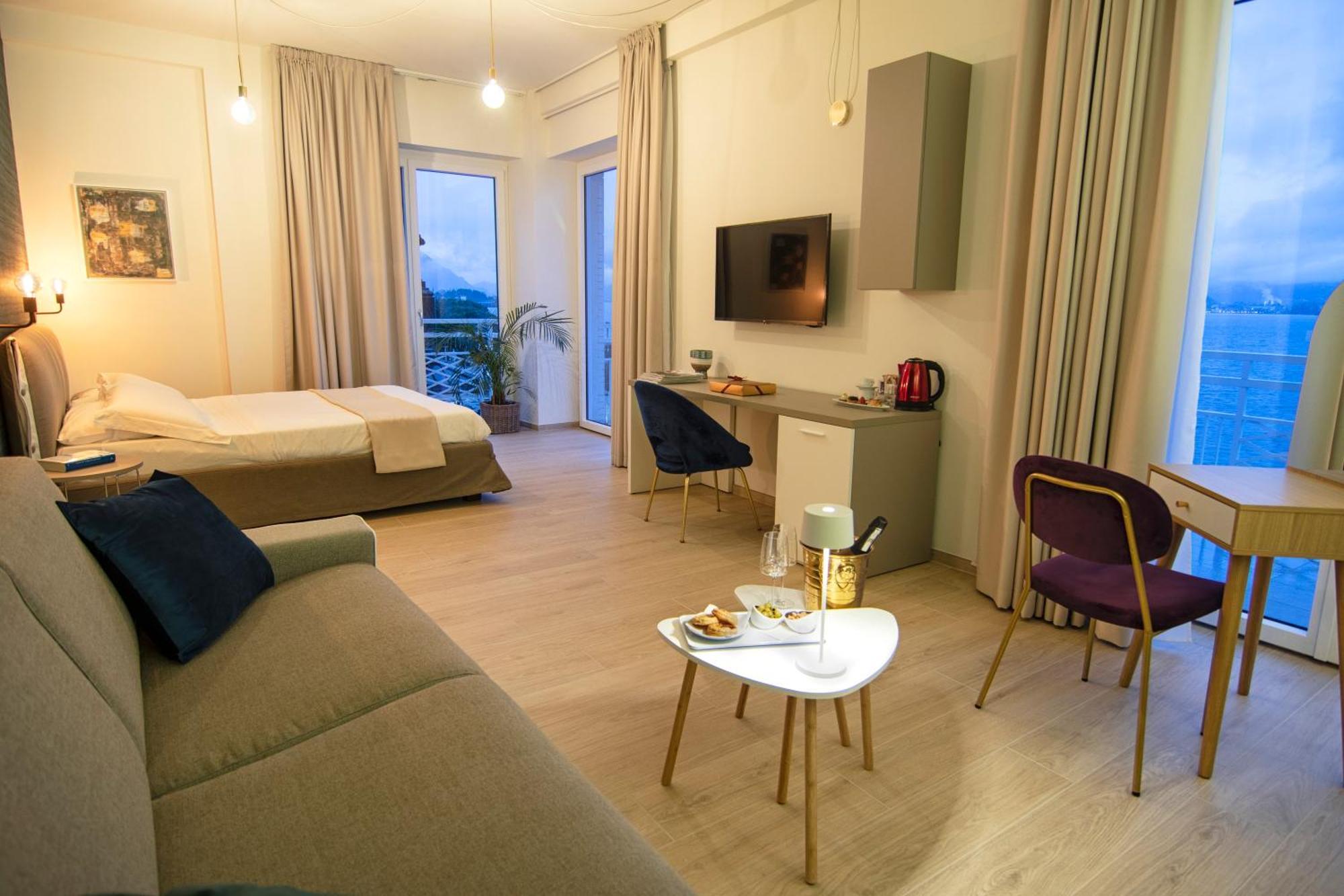 Gigi Suites&Apartments ستريزا المظهر الخارجي الصورة
